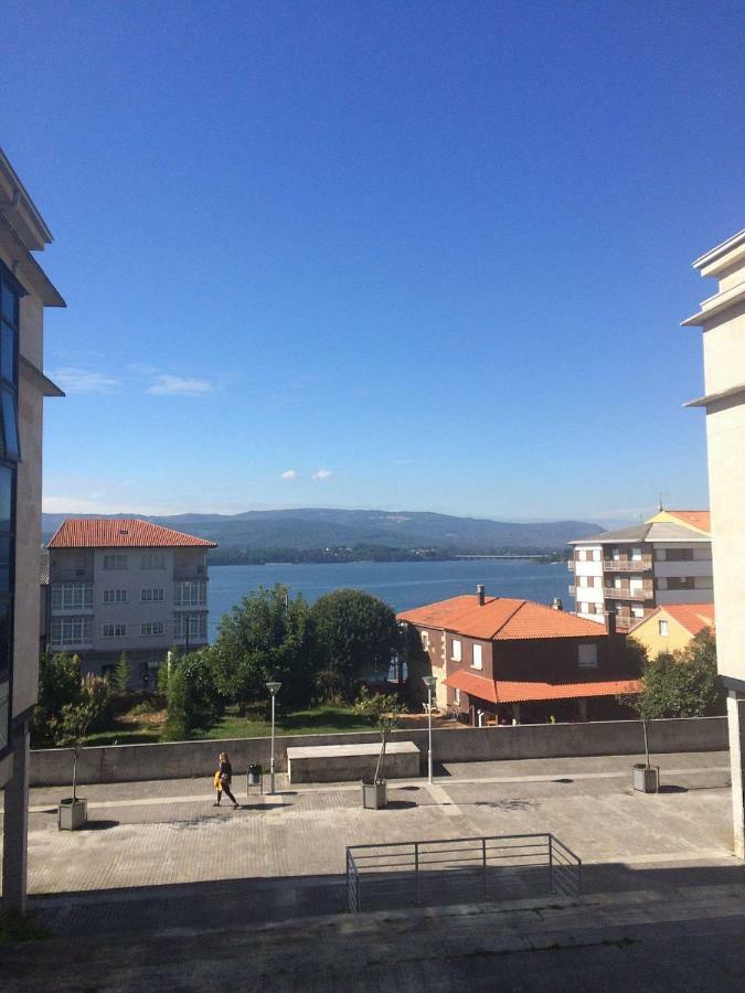 Atico Con Vistas A La Ria De Arosa Apartment Rianjo Exterior photo